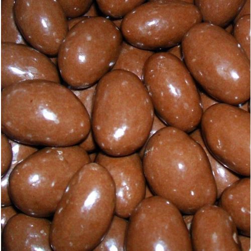 Chocolate Flavour Coated Brazil Nuts 400g