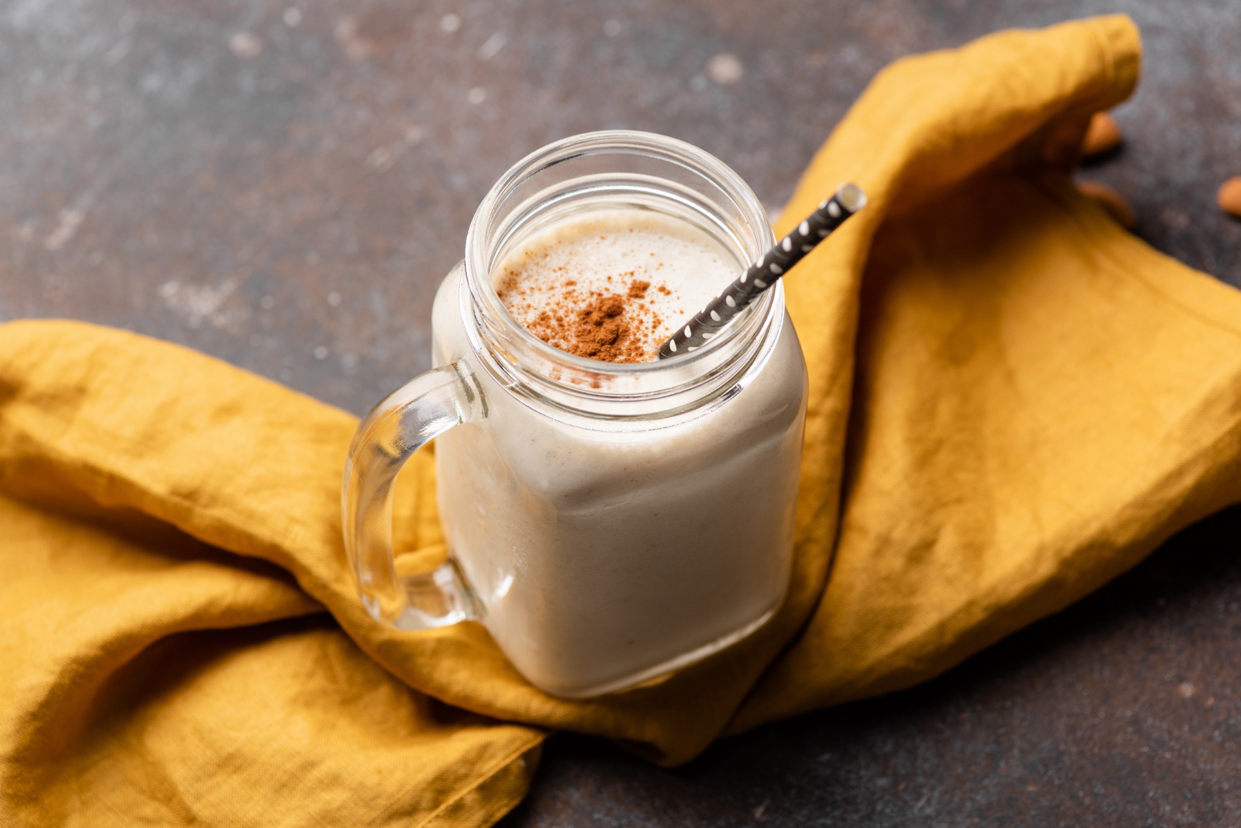 Whiz Cinnamon into a smoothie