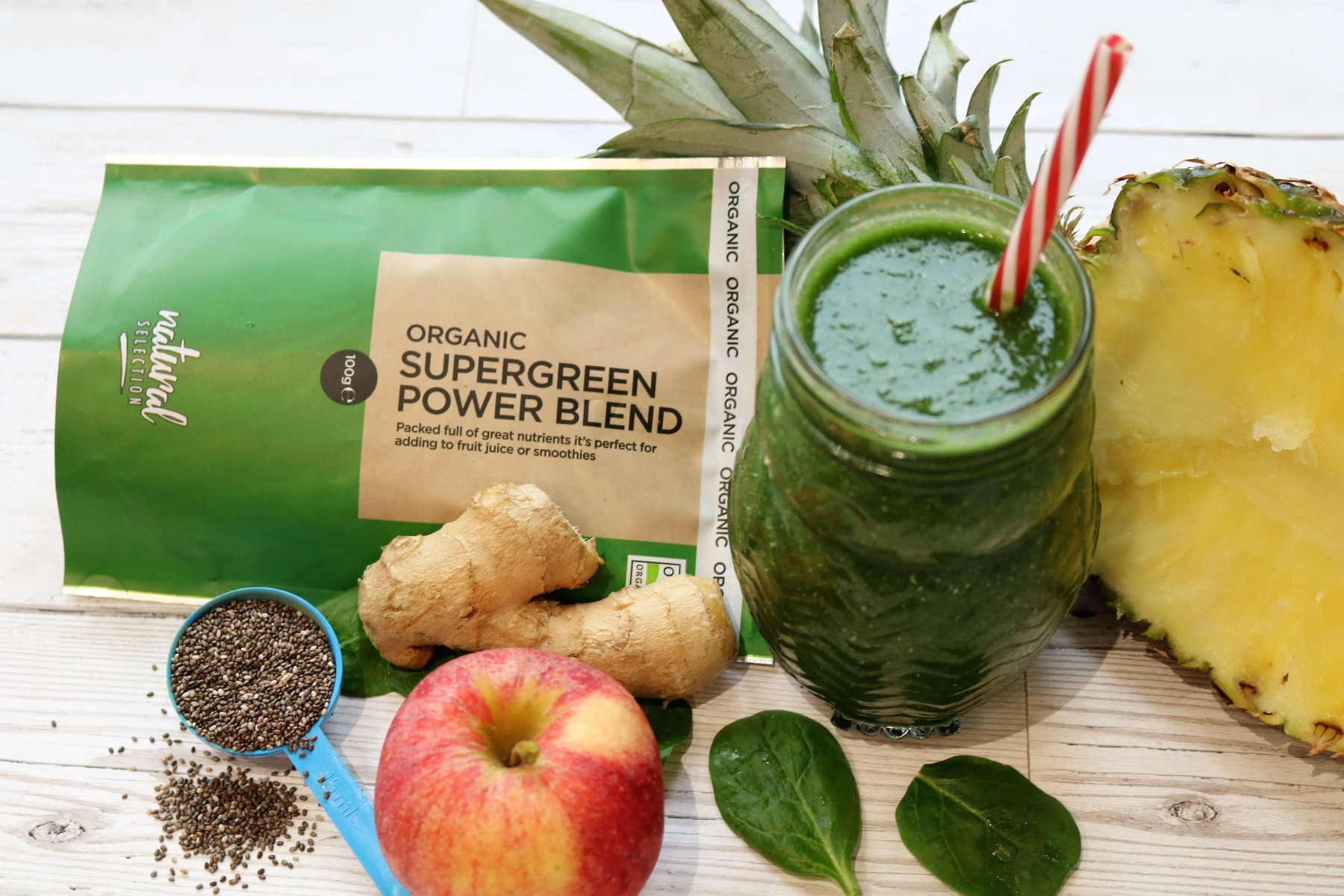 Super Green Pineapple & Ginger Smoothie