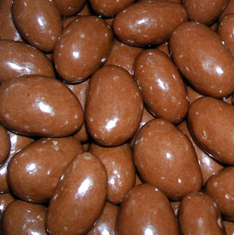 Image of Milk Chocolate Brazil Nuts 400g